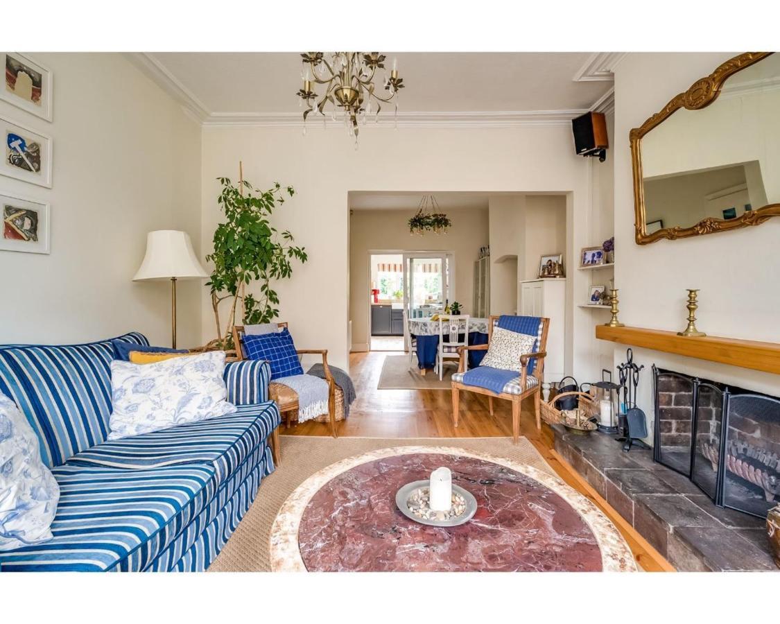 Central Belfast Apartments Ormeau Park Residence Bagian luar foto