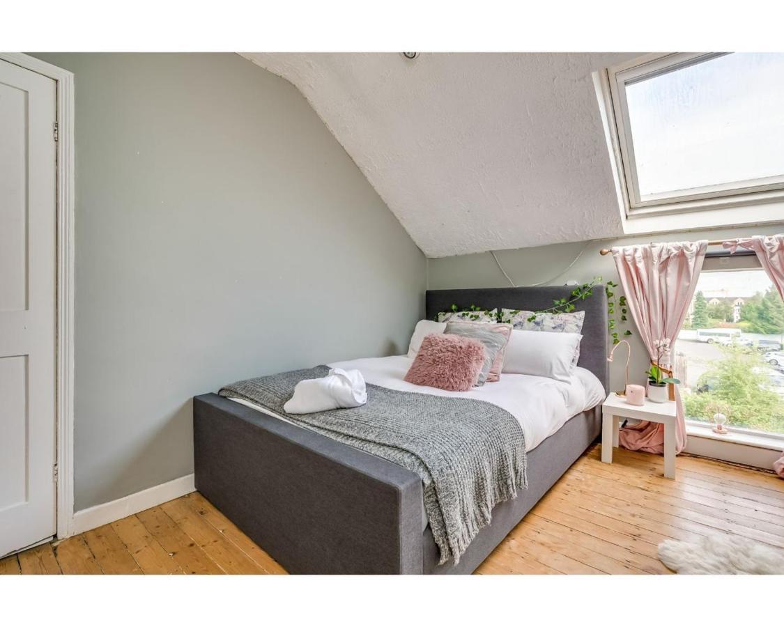 Central Belfast Apartments Ormeau Park Residence Bagian luar foto